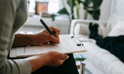 Teoria e Prática das Terapias Holísticas e Práticas Integrativas Complementares